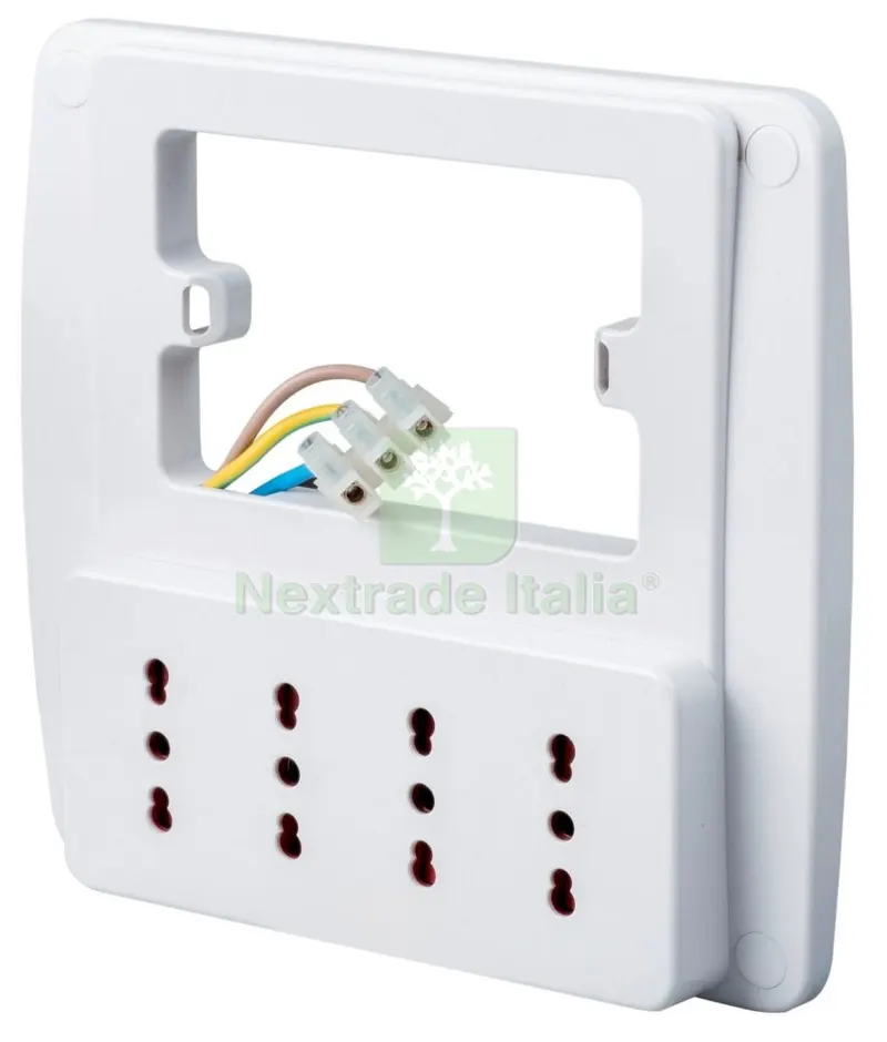 MULTIPRESA DA PARETE 'SMART' 4P BIPASSO RS94130 — Interruttori e prese — rif. FERX.95761 MULTIPRESA DA PARETE 'SMART' 4P BIPASSO RS94130 — Interruttori e prese — rif. FERX.95761