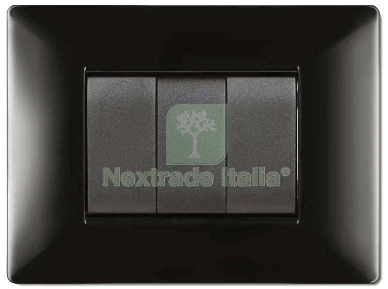 10PZ PLACCA LIFE Q MODELLO LIVING NERO 3 POSTI — Interruttori e prese — rif. FERX.97528 10PZ PLACCA LIFE Q MODELLO LIVING NERO 3 POSTI — Interruttori e prese — rif. FERX.97528