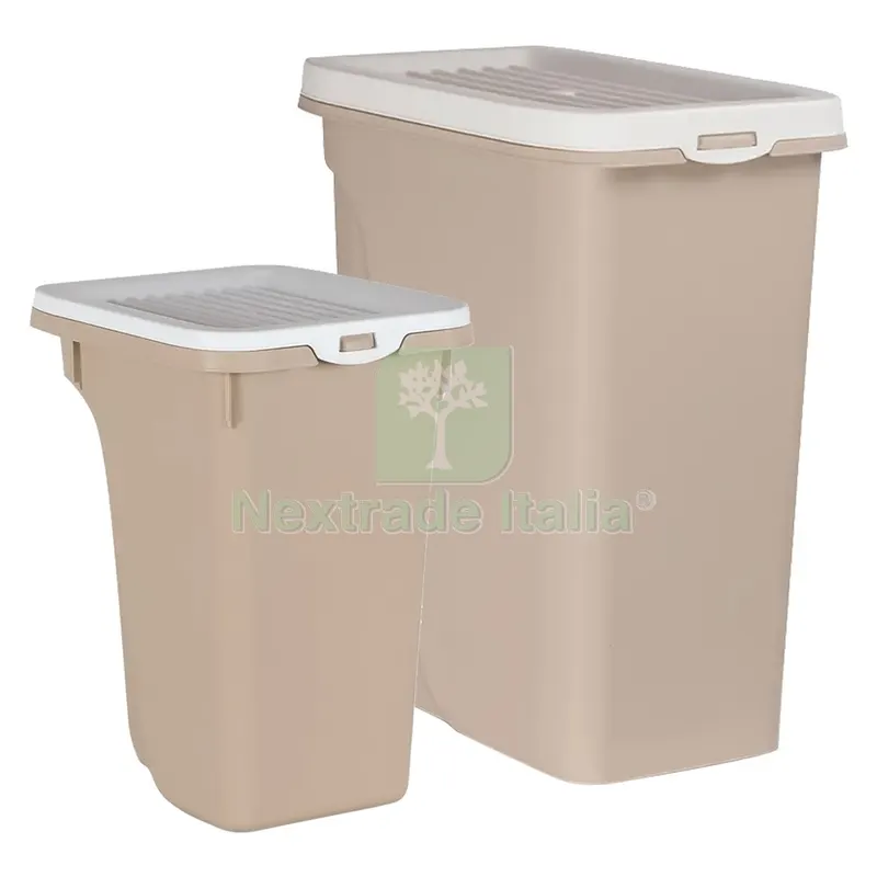 Contenitore per Crocchette 'crocky' cm 18 x 35 x h 29 - lt 4,8 — Casalinghi e organizzazione — rif. FERX.6060352NLM Contenitore per Crocchette 'crocky' cm 18 x 35 x h 29 - lt 4,8 — Casalinghi e organizzazione — rif. FERX.6060352NLM