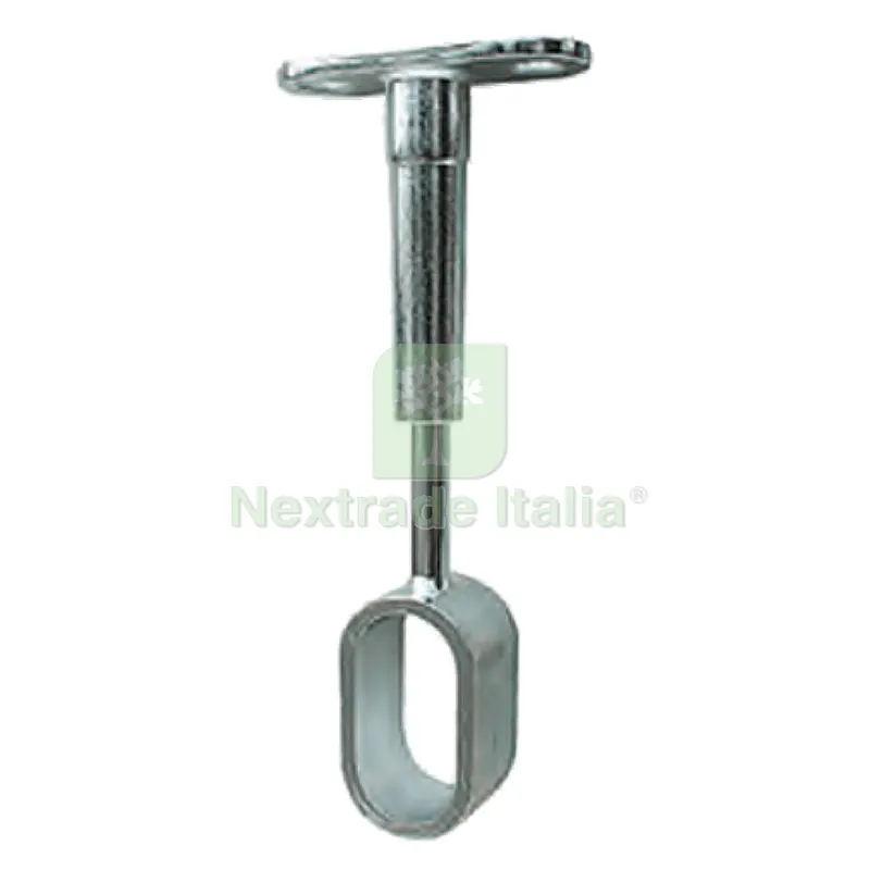 Reggitubo Centrale per Tubo Ovale mm 15 x 30 - aperto cromato - pz. 1 — Tubi e raccordi — rif. FERX.030526NLM Reggitubo Centrale per Tubo Ovale mm 15 x 30 - aperto cromato - pz. 1 — Tubi e raccordi — rif. FERX.030526NLM