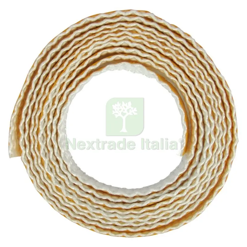 Piattina Adesiva in Fibra di Vetro mm 10 x 2 - 2,5 mt. — Materiali e teli da cantiere — rif. FERX.700294NLM Piattina Adesiva in Fibra di Vetro mm 10 x 2 - 2,5 mt. — Materiali e teli da cantiere — rif. FERX.700294NLM