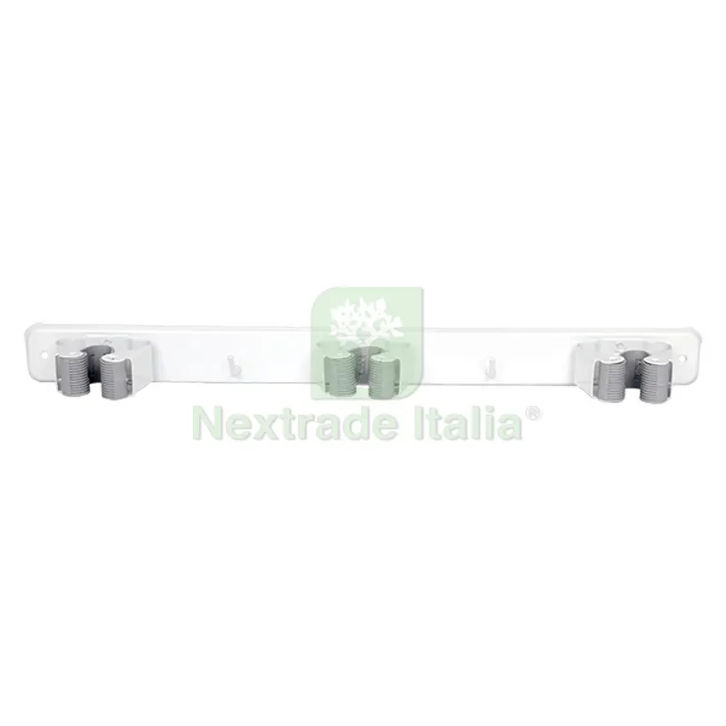 Barra Appendiscopa in Metallo 3 posti - lunghezza cm. 37 — Casalinghi e organizzazione — rif. FERX.380300NLM Barra Appendiscopa in Metallo 3 posti - lunghezza cm. 37 — Casalinghi e organizzazione — rif. FERX.380300NLM