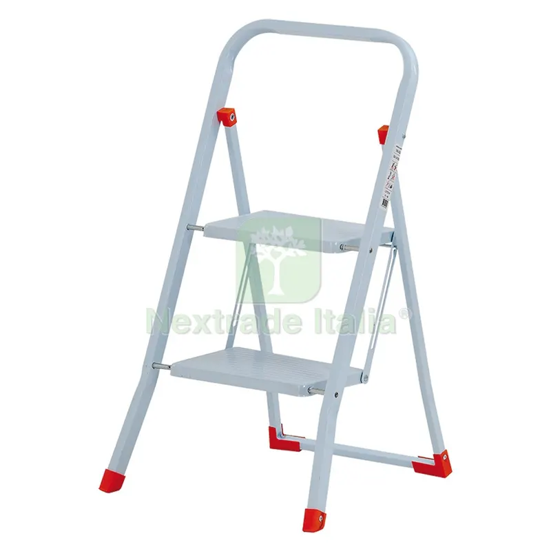Sgabello Apribile 'sempre Utile' 3 gr. - aperto cm 71/chiuso cm.114 — Arredo — rif. FERX.805112NLM Sgabello Apribile 'sempre Utile' 3 gr. - aperto cm 71/chiuso cm.114 — Arredo — rif. FERX.805112NLM
