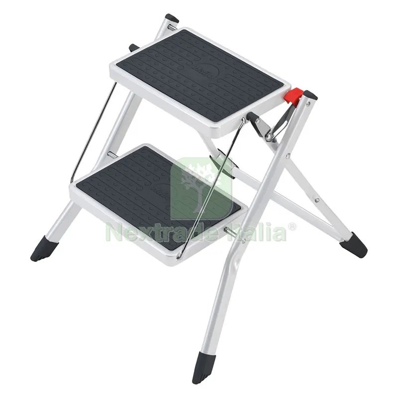 Sgabello Apribile Gradino con Tappetino 2 gr. - colore bianco — Arredo — rif. FERX.8051140NLM Sgabello Apribile Gradino con Tappetino 2 gr. - colore bianco — Arredo — rif. FERX.8051140NLM