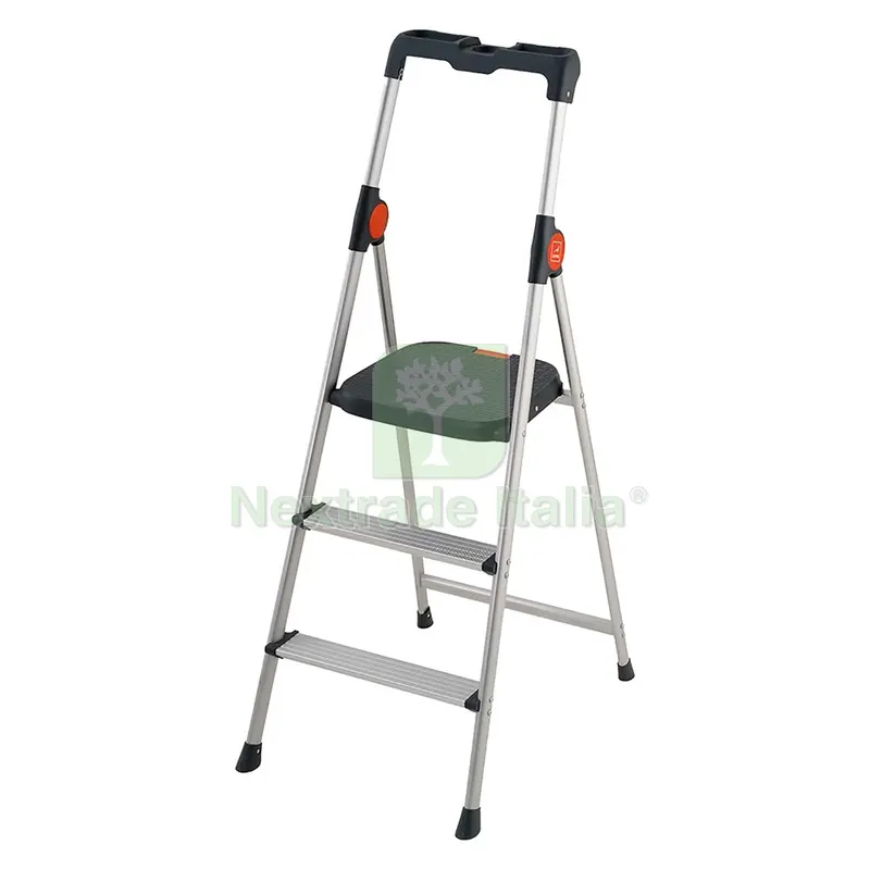 SGABELLO 'DEKORSTEP' 3 gr. - h. ap.cm 128 / ch.cm 142 — Arredo — rif. FERX.8051130NLM SGABELLO 'DEKORSTEP' 3 gr. - h. ap.cm 128 / ch.cm 142 — Arredo — rif. FERX.8051130NLM