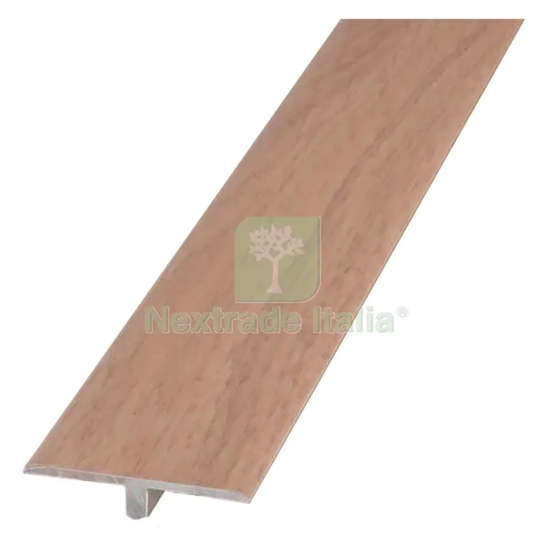 2PZ PROFILO PIATTO PER LAMINATO E PARQUET 'UNISYSTEM' rivestito rovere grigio — Profili e angolari decorativi — rif. FERX.7950404NLM 2PZ PROFILO PIATTO PER LAMINATO E PARQUET 'UNISYSTEM' rivestito rovere grigio — Profili e angolari decorativi — rif. FERX.7950404NLM