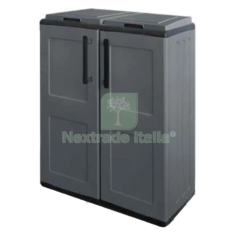 Armadio Basso a Scomparti per Raccolta Differenziata 3 scomparti — Arredo — rif. FERX.8035048NLM Armadio Basso a Scomparti per Raccolta Differenziata 3 scomparti — Arredo — rif. FERX.8035048NLM