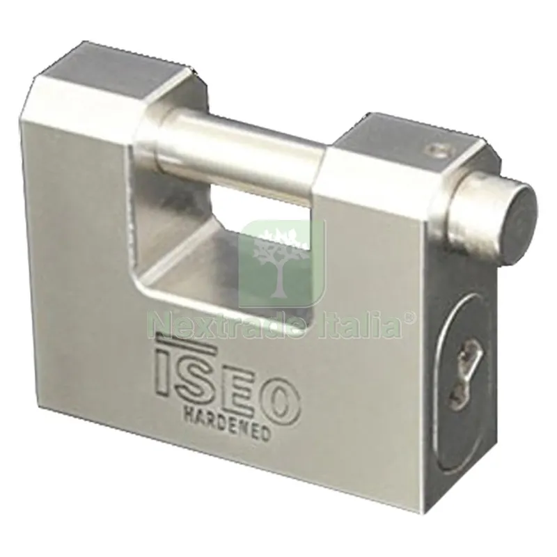 Lucchetto Corazzato P240 - mm 84 — Lucchetti e catene — rif. FERX.3023426NLM Lucchetto Corazzato P240 - mm 84 — Lucchetti e catene — rif. FERX.3023426NLM