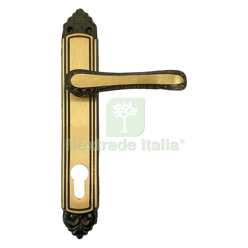4COPPIE Maniglia 'giglio' con Placca Yale foro yale - Q8 — Maniglie e pomelli — rif. FERX.303055NLM 4COPPIE Maniglia 'giglio' con Placca Yale foro yale - Q8 — Maniglie e pomelli — rif. FERX.303055NLM