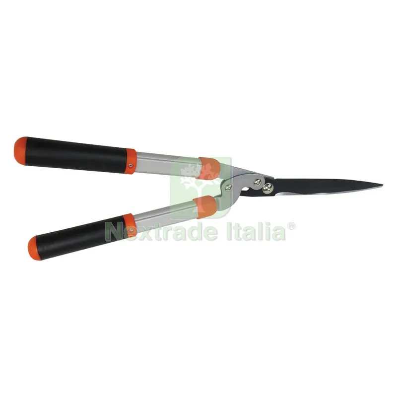 FORBICI PER SIEPE lame cm 21 — Misurazione e taglio manuale — rif. FERX.6104362NLM FORBICI PER SIEPE lame cm 21 — Misurazione e taglio manuale — rif. FERX.6104362NLM