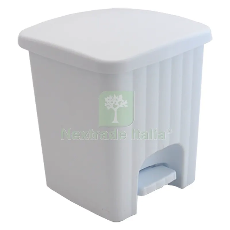 Pattumiera a Pedale 'pedalina' LT. 4,5 - Colore Bianco — Casalinghi e organizzazione — rif. FERX.803472NLM