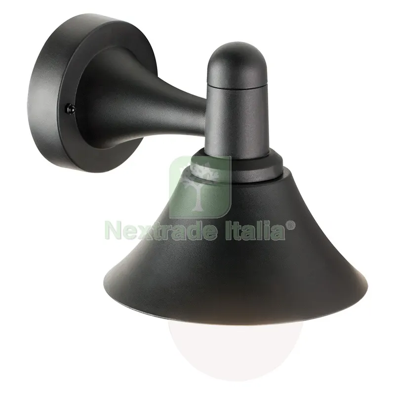 Applique 'soda' 40 W - cm 23,5 x 23,5 x 18 nero — Illuminazione — rif. FERX.8042590NLM