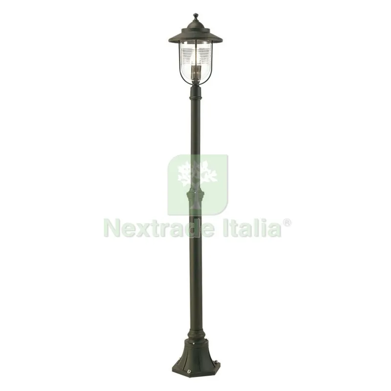 Lampione con Colonna 'porto' 100 W - cm 25 x 25 x h 184 ruggine — Illuminazione — rif. FERX.8042670NLM Lampione con Colonna 'porto' 100 W - cm 25 x 25 x h 184 ruggine — Illuminazione — rif. FERX.8042670NLM