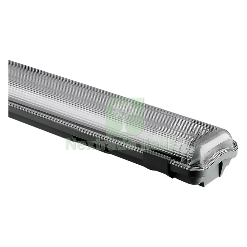 Plafoniera Doppio Tubo LED 2 x 18W-4000K mm.1260 x 112 x 63 mm — Illuminazione — rif. FERX.8088794NLM Plafoniera Doppio Tubo LED 2 x 18W-4000K mm.1260 x 112 x 63 mm — Illuminazione — rif. FERX.8088794NLM