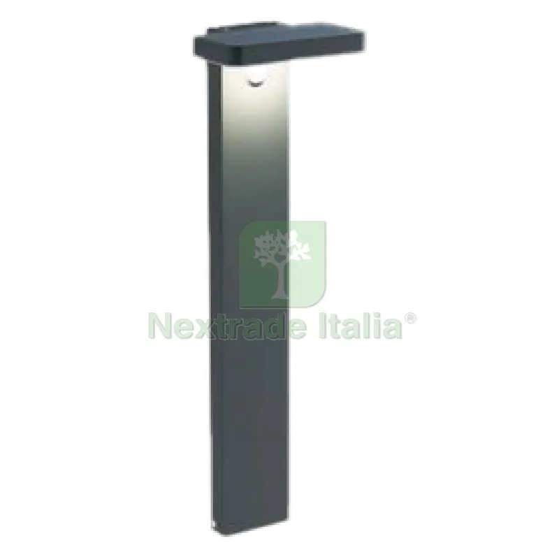 Paletto Lanterna LED 'solare' 4,5 W cm. 9 x 3,5 x h.60 - grafite — Illuminazione — rif. FERX.8087736NLM Paletto Lanterna LED 'solare' 4,5 W cm. 9 x 3,5 x h.60 - grafite — Illuminazione — rif. FERX.8087736NLM