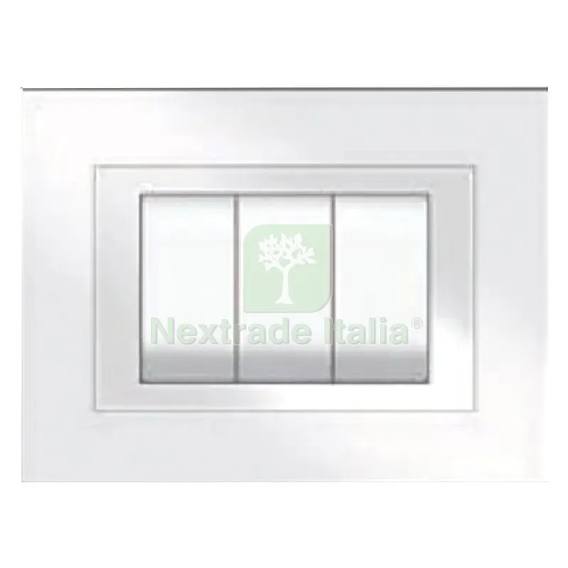 PLACCA COLORE BIANCO 'ELITE' 3 posti - 5703/AW — Interruttori e prese — rif. FERX.8069750NLM PLACCA COLORE BIANCO 'ELITE' 3 posti - 5703/AW — Interruttori e prese — rif. FERX.8069750NLM