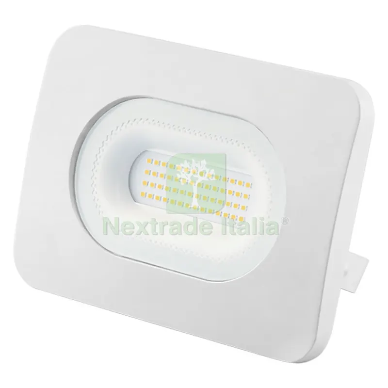 Proiettore a LED 'FXW' 20W - mm 142 x 102 x 35 / 4000K — Illuminazione — rif. FERX.8119112NLM Proiettore a LED 'FXW' 20W - mm 142 x 102 x 35 / 4000K — Illuminazione — rif. FERX.8119112NLM