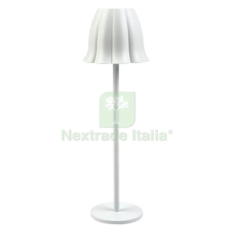 Lampada da Tavolo a LED 'tulip' 1,3 / 2,3 W - colore bianco — Illuminazione — rif. FERX.8121638NLM Lampada da Tavolo a LED 'tulip' 1,3 / 2,3 W - colore bianco — Illuminazione — rif. FERX.8121638NLM
