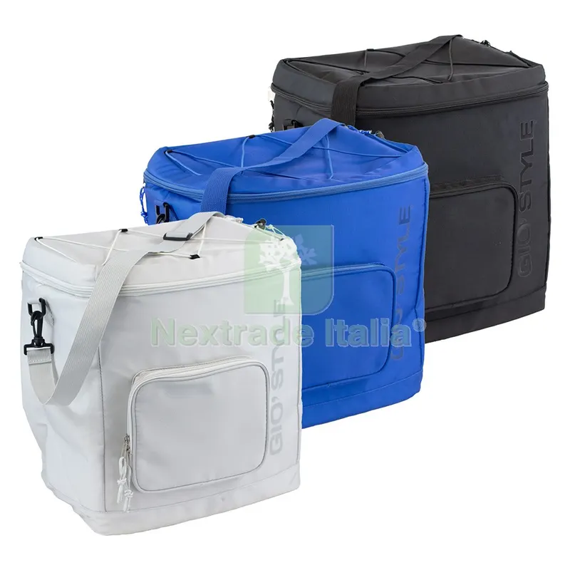 BORSA TERMICA 'REEF SQUARE' 33 lt. - cm 33 x 26 x h. 39 — Borracce e bottiglie — rif. FERX.7906576NLM BORSA TERMICA 'REEF SQUARE' 33 lt. - cm 33 x 26 x h. 39 — Borracce e bottiglie — rif. FERX.7906576NLM