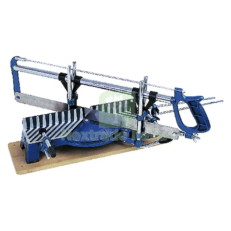 SEGA TAGLIACORNICI 'PROFESSIONALE' mm 550 — Misurazione e taglio manuale — rif. FERX.514458NLM SEGA TAGLIACORNICI 'PROFESSIONALE' mm 550 — Misurazione e taglio manuale — rif. FERX.514458NLM