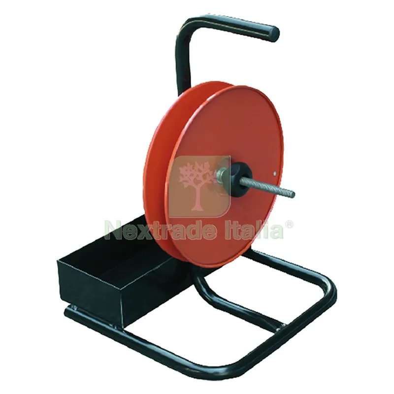 Portareggia per Reggetta in Plastica H 55 x 37 — Casalinghi e organizzazione — rif. FERX.507196NLM Portareggia per Reggetta in Plastica H 55 x 37 — Casalinghi e organizzazione — rif. FERX.507196NLM