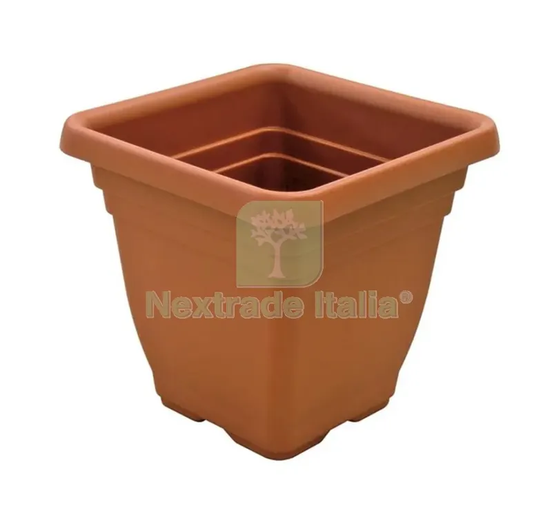 FIORIERA QUADRA cm 45 x 45 x 40 SENZA SOTTOVASO — Vasi e fioriere — rif. FERX.612738NLM FIORIERA QUADRA cm 45 x 45 x 40 SENZA SOTTOVASO — Vasi e fioriere — rif. FERX.612738NLM