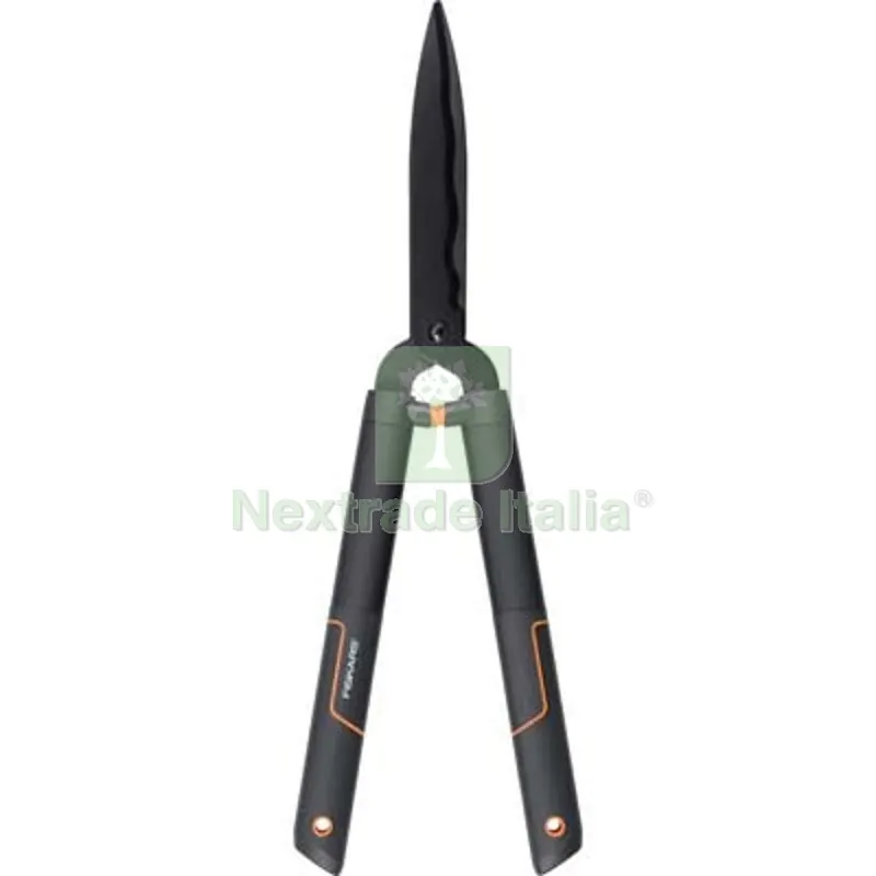 Forbice Siepe Singlestep HS22 Fiskars MM 580 L CM 19x58 — Attrezzi da giardino — rif. FERX.VIR1100151 Forbice Siepe Singlestep HS22 Fiskars MM 580 L CM 19x58 — Attrezzi da giardino — rif. FERX.VIR1100151