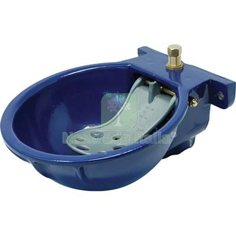 Abbeveratoio Bovini Battimuso PLT Ghisa Smaltata LT 3 CM 22 1/2 — Mangimi e alimentazione — rif. FERX.VIR1147104 Abbeveratoio Bovini Battimuso PLT Ghisa Smaltata LT 3 CM 22 1/2 — Mangimi e alimentazione — rif. FERX.VIR1147104