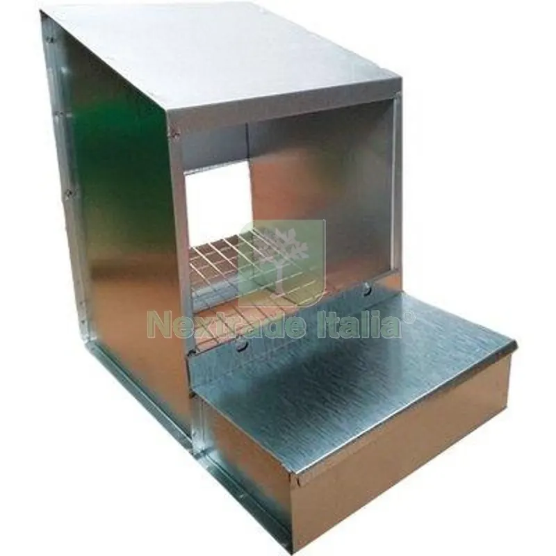 Nido x Galline Ovaiole 1 Posto CM 29X42 H.CM 42 CF=PZ 2 CM 29x42x42 Posti 1 — Attrezzi da giardino — rif. FERX.VIR1158140 Nido x Galline Ovaiole 1 Posto CM 29X42 H.CM 42 CF=PZ 2 CM 29x42x42 Posti 1 — Attrezzi da giardino — rif. FERX.VIR1158140