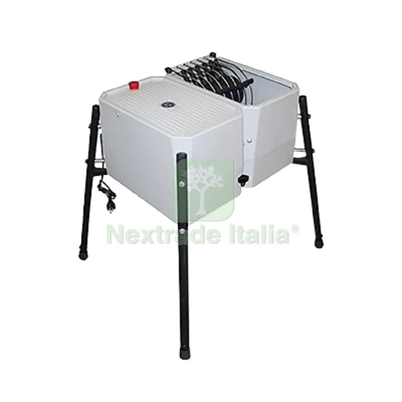 Spennapolli Esterina Novital Volt 230 Watt 300 Polli/H 80 CM 74X87 H.CM 80 CM 74x87x80 W 300 — Articoli per ufficio — rif. FERX.VIR1186626 Spennapolli Esterina Novital Volt 230 Watt 300 Polli/H 80 CM 74X87 H.CM 80 CM 74x87x80 W 300 — Articoli per ufficio — rif. FERX.VIR1186626