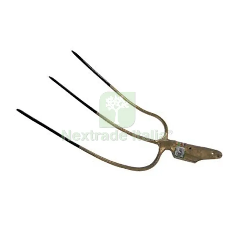 Forca Fieno Stars Acciaio Forgiato Denti 3 CM 21x33 Ø Mm 36 — Attrezzi da giardino — rif. FERX.VIR1332611 Forca Fieno Stars Acciaio Forgiato Denti 3 CM 21x33 Ø Mm 36 — Attrezzi da giardino — rif. FERX.VIR1332611