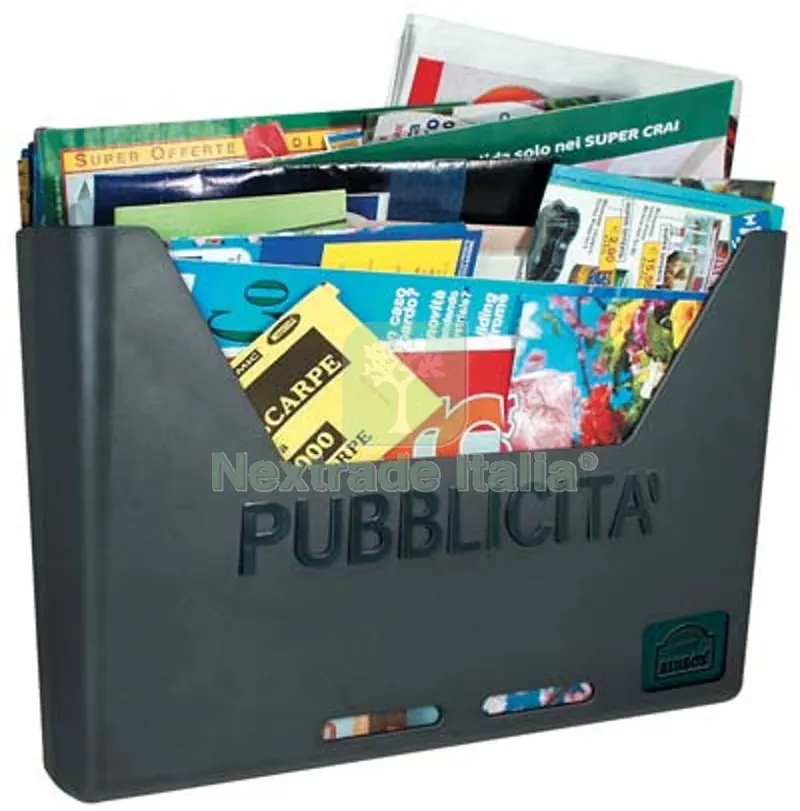 Cassetta Porta Pubblicita Carosello Alubox Policarbonato Antracite MM 250X75 H.MM 360 MM 250x75x360 — Casalinghi e organizzazione — rif. FERX.VIR2331840 Cassetta Porta Pubblicita Carosello Alubox Policarbonato Antracite MM 250X75 H.MM 360 MM 250x75x360 — Casalinghi e organizzazione — rif. FERX.VIR2331840