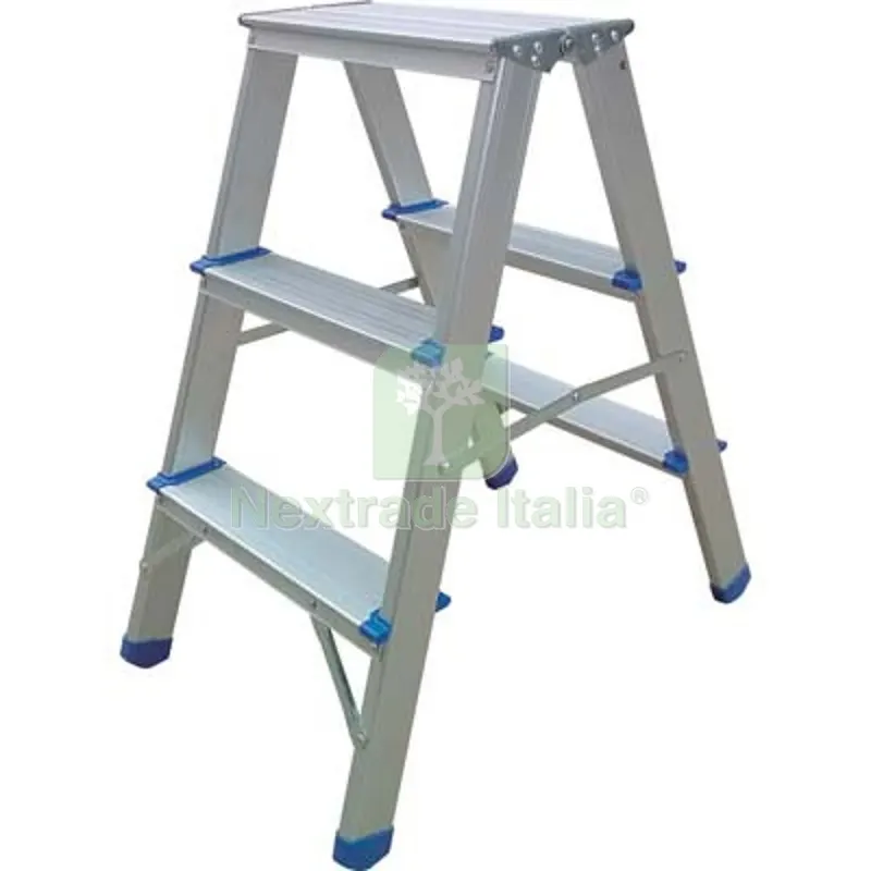 Sgabello Raja Domus Alluminio Gradini 3 H.MM 658 Pioli 3 — Arredo — rif. FERX.VIR2337235 Sgabello Raja Domus Alluminio Gradini 3 H.MM 658 Pioli 3 — Arredo — rif. FERX.VIR2337235