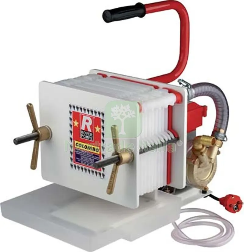 Gruppo Filtrante Enologico Colombo 12 Rover Volt 230 Watt 340 LT/H 350/500 Piastre 12 CM 20X20 LT/H 500 W 340 — Hobby ed enologia — rif. FERX.VIR3102711 Gruppo Filtrante Enologico Colombo 12 Rover Volt 230 Watt 340 LT/H 350/500 Piastre 12 CM 20X20 LT/H 500 W 340 — Hobby ed enologia — rif. FERX.VIR3102711