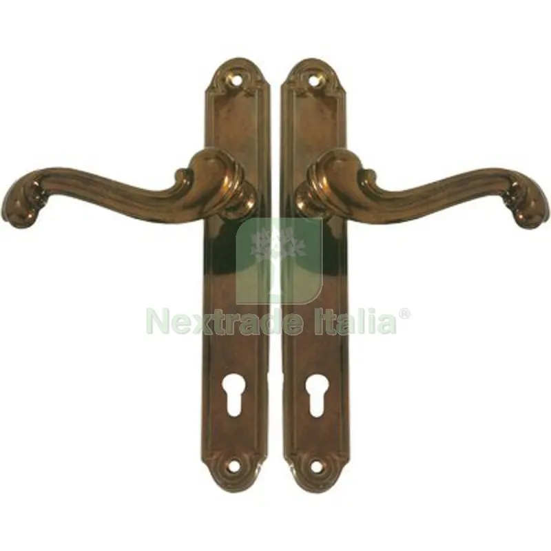 Maniglia Barocco Placca Foro Sagomato Ottone Bronzata Q8 I.MM 90 CF=PZ 2 — Maniglie e pomelli — rif. FERX.VIR3300105 Maniglia Barocco Placca Foro Sagomato Ottone Bronzata Q8 I.MM 90 CF=PZ 2 — Maniglie e pomelli — rif. FERX.VIR3300105