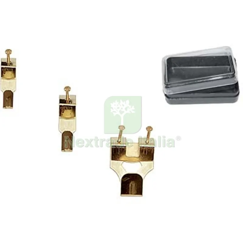 12CF Gancio Quadro a x Singolo Pronty Ferro Ottonato CF=PZ 6 N°2 N° 2 — Ferramenta porte e finestre — rif. FERX.VIR4384106 12CF Gancio Quadro a x Singolo Pronty Ferro Ottonato CF=PZ 6 N°2 N° 2 — Ferramenta porte e finestre — rif. FERX.VIR4384106