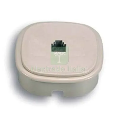 5PZ PRESA A PARETE 1 PLUG 6/4 FME — Interruttori e prese — rif. FERX.VIR7420425 5PZ PRESA A PARETE 1 PLUG 6/4 FME — Interruttori e prese — rif. FERX.VIR7420425