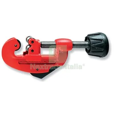 TAGLIATUBO RAME ALLUMINIO SUPER EGO MM 3/30 Ø Mm 3>30 — Tubi e raccordi — rif. FERX.VIR7724038 TAGLIATUBO RAME ALLUMINIO SUPER EGO MM 3/30 Ø Mm 3>30 — Tubi e raccordi — rif. FERX.VIR7724038