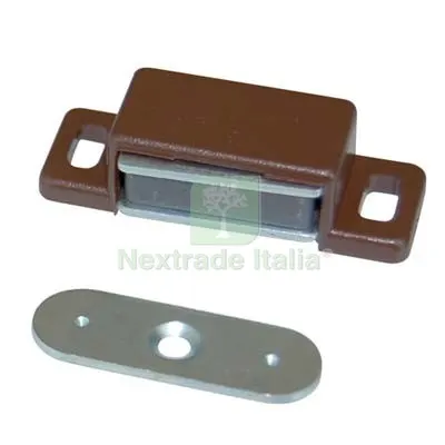 100PZ Cricchetto Magnetico Sportelli 306 MM 48 H.MM 15 KG 6 + Incontro Marrone Colore Noce KG 6,0 — Cinghie e tiranti a cricchetto — rif. FERX.VIR7956623 100PZ Cricchetto Magnetico Sportelli 306 MM 48 H.MM 15 KG 6 + Incontro Marrone Colore Noce KG 6,0 — Cinghie e tiranti a cricchetto — rif. FERX.VIR7956623