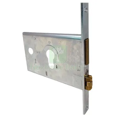 Serratura Metallo Infilare 44130 Cisa B.Q Zinc F.MM 16 F.SAGOM M2+RULLO H.MM 82 E.MM 60 Fin Zincata — Serrature e cilindri — rif. FERX.VIR8210520 Serratura Metallo Infilare 44130 Cisa B.Q Zinc F.MM 16 F.SAGOM M2+RULLO H.MM 82 E.MM 60 Fin Zincata — Serrature e cilindri — rif. FERX.VIR8210520