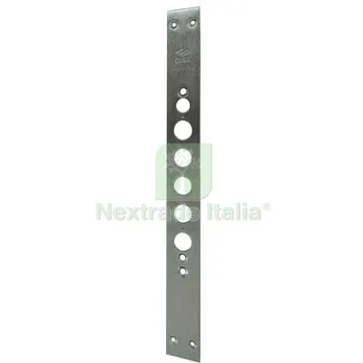 Contropiastra 06221 11 Cisa Zincata I.MM 28 x 15515 Interasse Pistoni 28 Per 15515 — Serrature e cilindri — rif. FERX.VIR8211434 Contropiastra 06221 11 Cisa Zincata I.MM 28 x 15515 Interasse Pistoni 28 Per 15515 — Serrature e cilindri — rif. FERX.VIR8211434