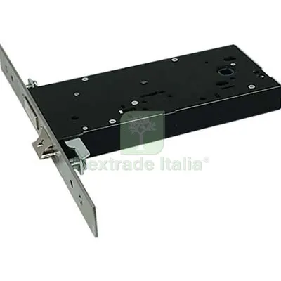 Serratura Metallo Infilare 5960 Omec B.Q Inox F.MM 25 DM M4 TRIPL+SCR H.MM 82,5 E.MM 90 Fin Inox i MM 67 — Serrature e cilindri — rif. FERX.VIR8214017