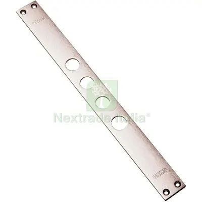 Contropiastra 942540 Mottura Zincata MM 206X30 H.MM 3 I.MM 37 Interasse Pistoni 37 — Serrature e cilindri — rif. FERX.VIR8214543
