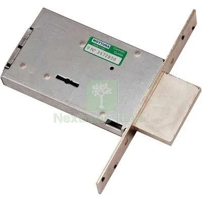 Serratura Metallo Infilare 40702 Mottura B.Q Zinc F.MM 25 DM M4 H.MM 80 E.MM 70 Fin Zincata — Serrature e cilindri — rif. FERX.VIR8214596 Serratura Metallo Infilare 40702 Mottura B.Q Zinc F.MM 25 DM M4 H.MM 80 E.MM 70 Fin Zincata — Serrature e cilindri — rif. FERX.VIR8214596
