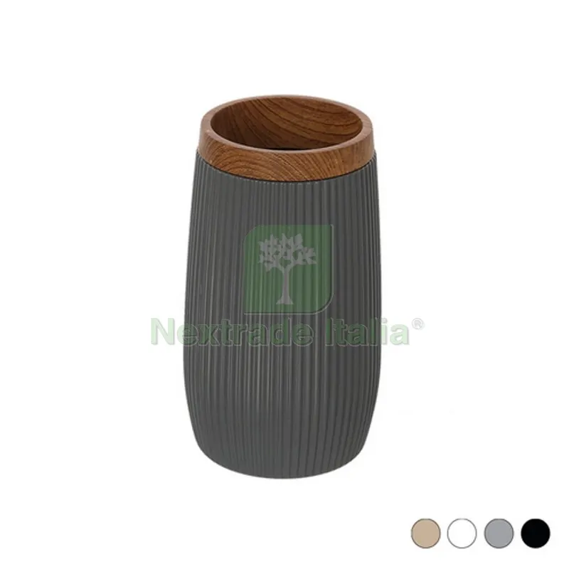 PORTA SPAZZOLINO LONDON Nero Diam. 7,3 x H.12 cm — Accessori bagno — rif. FERX.DIA121-KL681-NE PORTA SPAZZOLINO LONDON Nero Diam. 7,3 x H.12 cm — Accessori bagno — rif. FERX.DIA121-KL681-NE