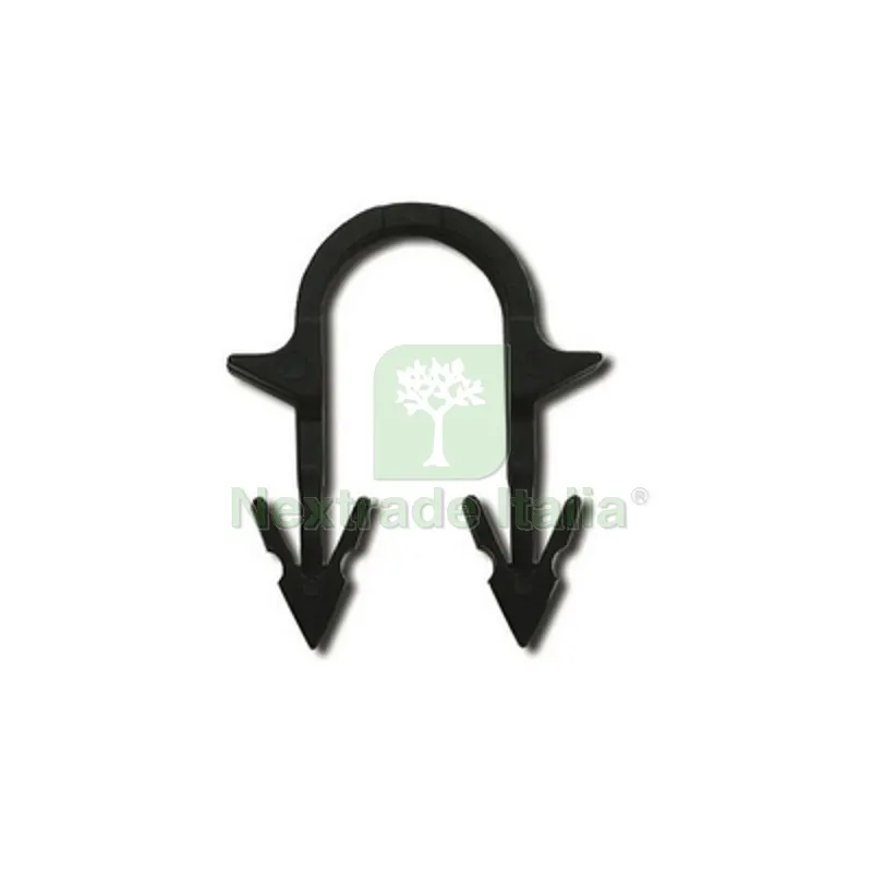 Graffetta per Fissaggio del Tubo H. 45 mm — Chiodi e graffe — rif. FERX.DIA309-T4520G Graffetta per Fissaggio del Tubo H. 45 mm — Chiodi e graffe — rif. FERX.DIA309-T4520G