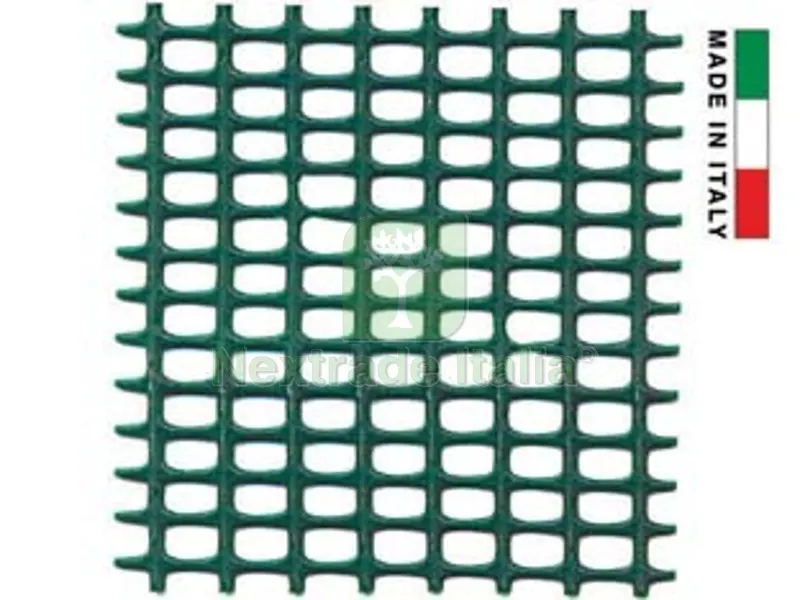 RETE IN PLASTICA QUADRETTA VERDE MM.5X5 - maglia mm.5x5, altezza cm.100 — Reti e recinzioni — rif. FERX.FER23900