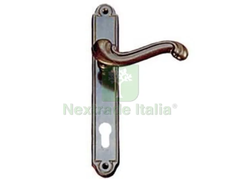 4PAIA Maniglia Barocco con Placca in Ottone Foro Yale - mm.90 — Maniglie e pomelli — rif. FERX.FER10320