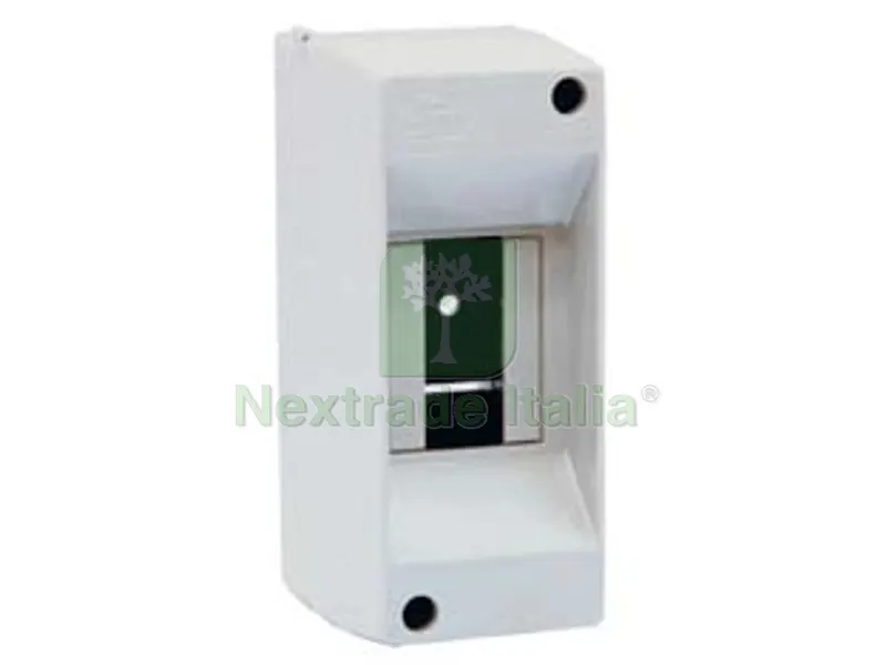 5PZ Centralino da Parete Senza Sportello IP40 - mm.55x80x135h per 1/2 moduli - 4W (90.02) — Canaline e centralini — rif. FERX.FER17008 5PZ Centralino da Parete Senza Sportello IP40 - mm.55x80x135h per 1/2 moduli - 4W (90.02) — Canaline e centralini — rif. FERX.FER17008
