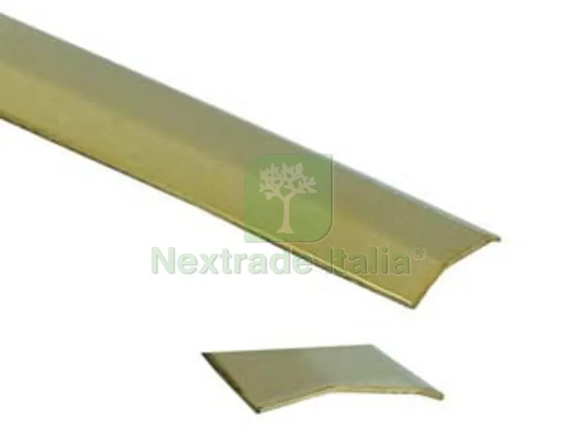PIAGGIA AUTOADESIVA PROFILO UNIVERSALE IN OTTONE - cm.93x3 — Accessori bagno — rif. FERX.FER69977 PIAGGIA AUTOADESIVA PROFILO UNIVERSALE IN OTTONE - cm.93x3 — Accessori bagno — rif. FERX.FER69977
